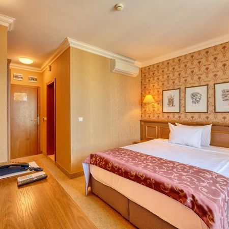 Hotel Club Central Hisarya Bagian luar foto