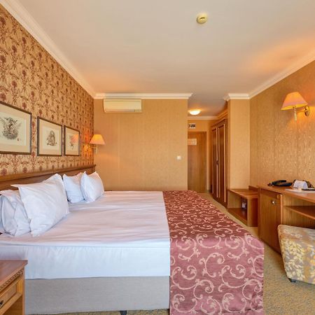 Hotel Club Central Hisarya Bagian luar foto