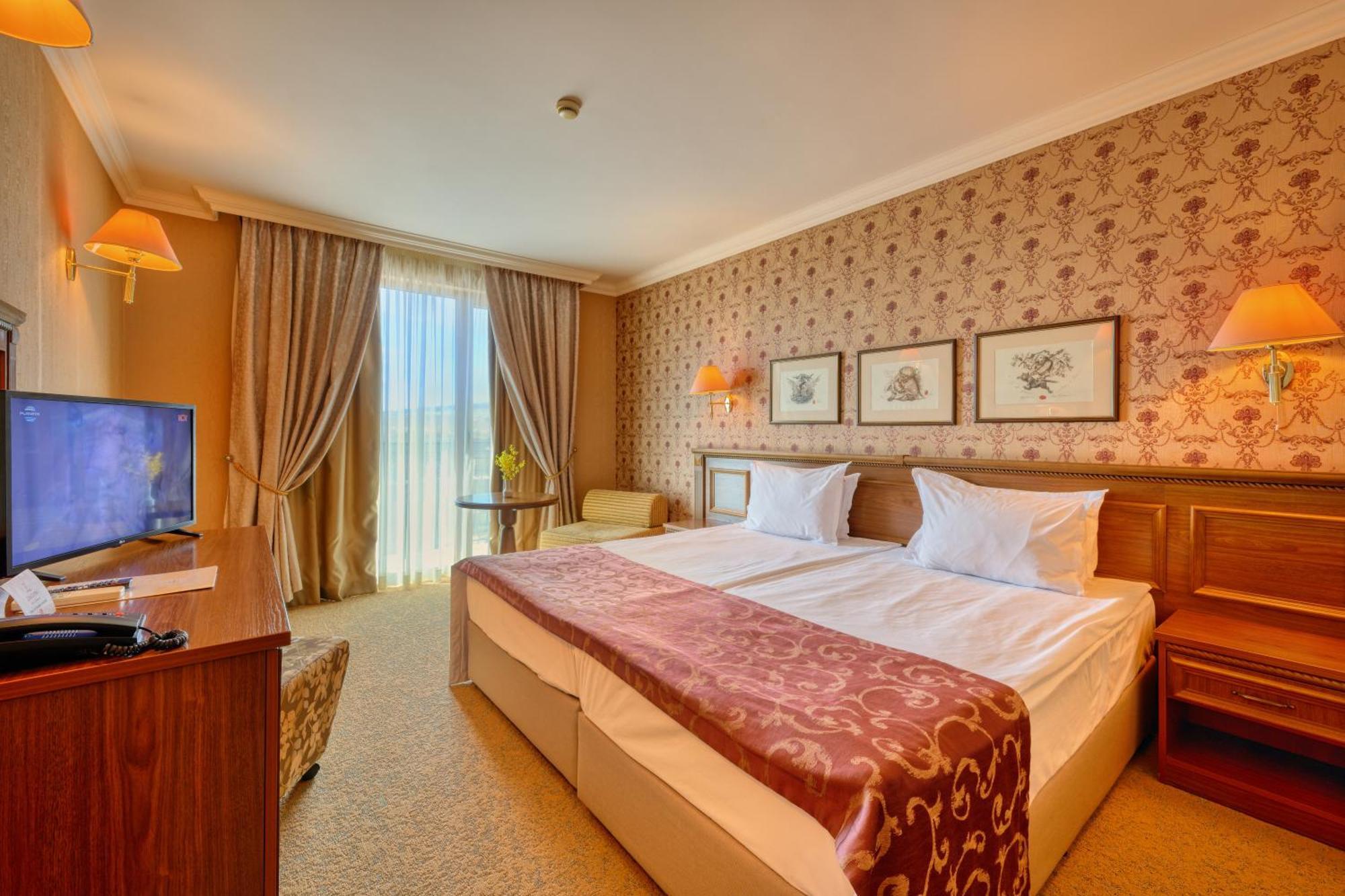 Hotel Club Central Hisarya Bagian luar foto
