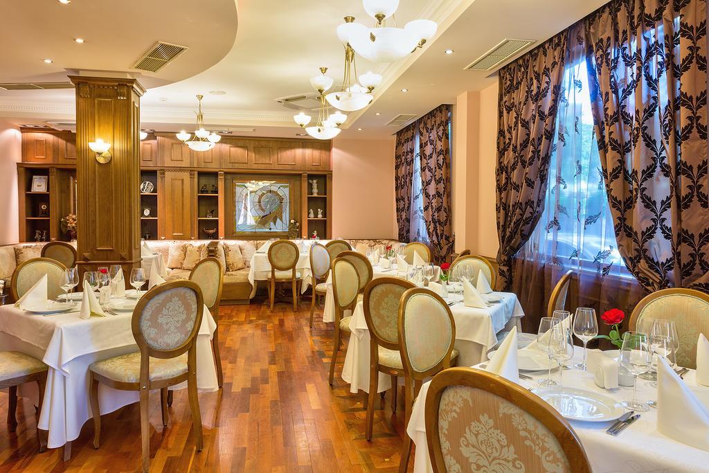 Hotel Club Central Hisarya Bagian luar foto