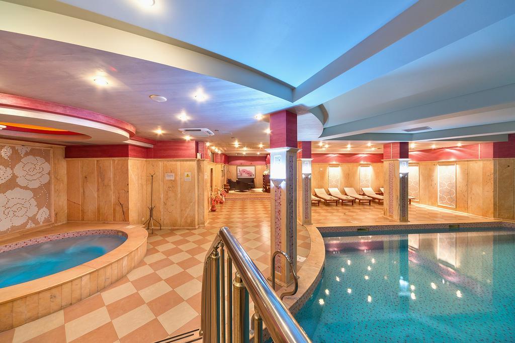 Hotel Club Central Hisarya Bagian luar foto